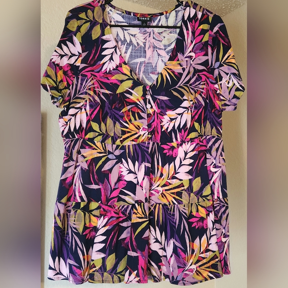 Floral Torrid Brand Top Size 0